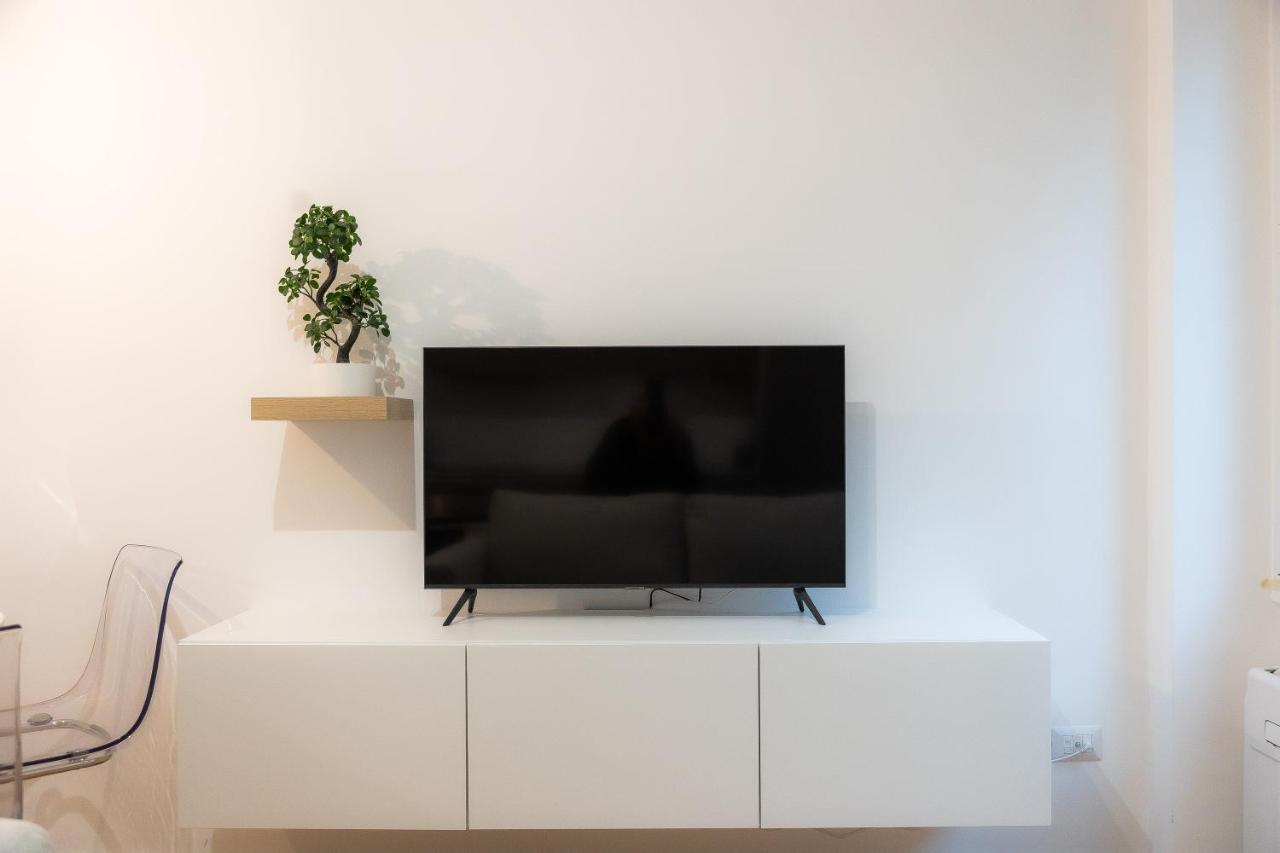 Province Apartment-Rental In Рим Екстер'єр фото
